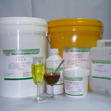 食品添加劑 現(xiàn)代食品工業(yè)的“調(diào)味師”與“守護(hù)者”